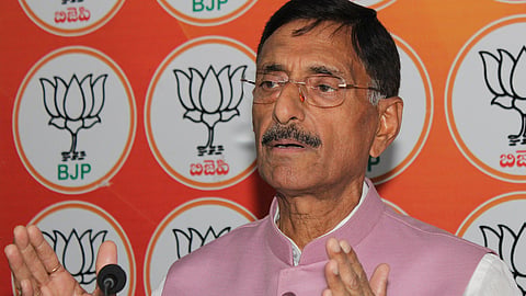Sanjay Seth, Minister of State for Defence 