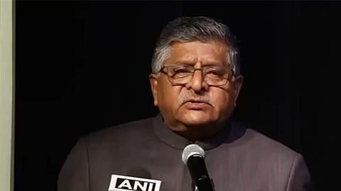  The BJP on Friday appointed MP and former Union Minister Ravi Shankar Prasad as the State Election Commissioner for the election of its West Bengal President. 