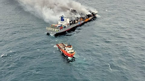 This crucial joint operation involving the Indian Coast Guard, Indian Navy, and Indian Air Force enabled the salvors to take over the vessel and continue the firefighting and salvage work. 