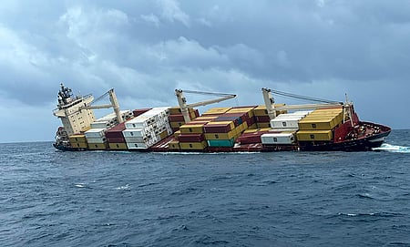 The diving team had completed capping and plugging of the fuel oil tanks of the sunken vessel Elsa 3 aided by diving support vessel SEAMAC III on June 12. 