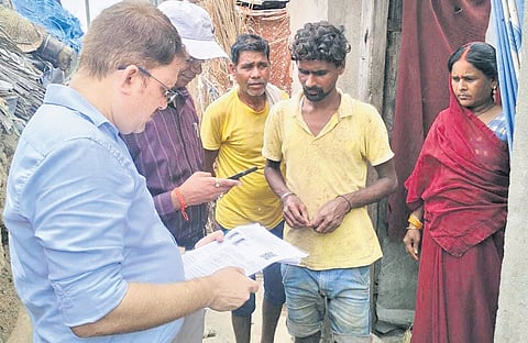 Bihar: Delay in enumeration forms raises fear of being left out of voter list 