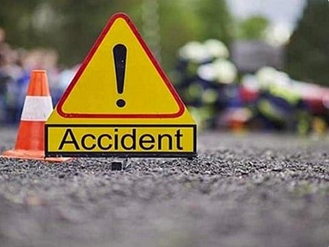 Vehicles to soon give crash warning to each other