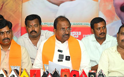 BJP MLC Somu Veerraju addressing media.
