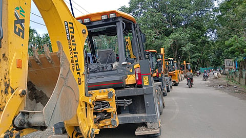 The Assam government has deployed a large number of police personnel and bulldozers to clear 11,000 bighas of land at Uriamghat.