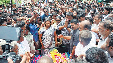 Various political leaders paid homage to Kavin’s body in Thoothukudi 