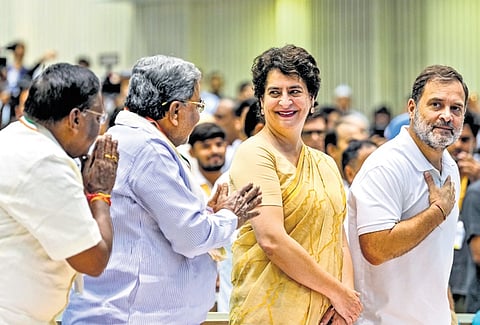 LoP in Lok Sabha Rahul Gandhi with party MP Priyanka Gandhi Vadra, former Puducherry CM V Narayanasamy, and Karnataka Chief Minister Siddaramaiah during the Congress’ Annual Legal Conclave, in New Delhi on Saturday  