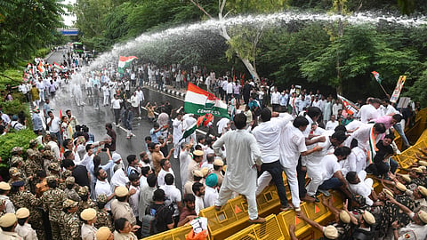 Massive demonstration by Congress in Delhi to protest against the wanton demolition by the BJP Government of over 3000 JJ clusters which has displaced 15,000 families, in New Delhi on Monday.