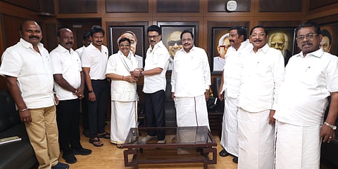 Maitreyan joins DMK at Anna Arivalayam.