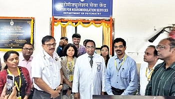 Doctors and staff of AIIMS-BBS after inauguration of the Neuromodulation services centre 