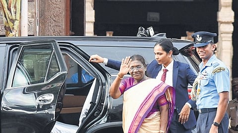 President Droupadi Murmu fter attending the CUTN event in Tiruvarur. 