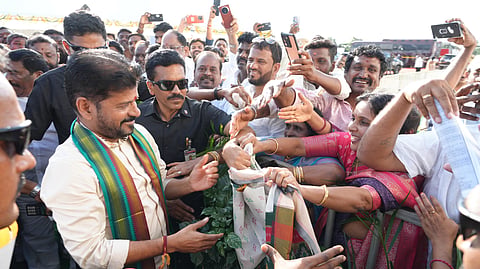 Chief Minister Revanth Reddy laid the foundation stone of Godavari Phase 2&3 at Gandipet 