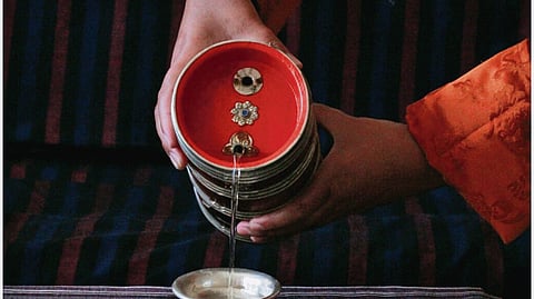 Ara being served