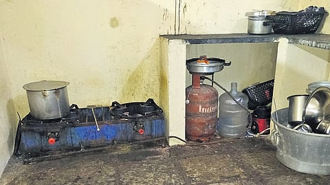 Telangana Food Safety Taskforce as part of their routine quality assurance, carried out inspections at diet kitchens of three govt hospitals; GMH Sultan Bazar, Government ENT Hospital Koti, and Area Hospital Nampally.