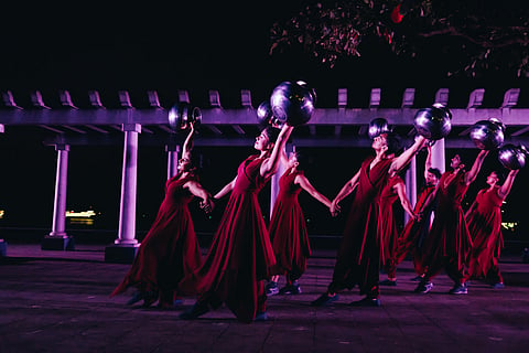 Sonnet of Samsara: A dialogue with space and self