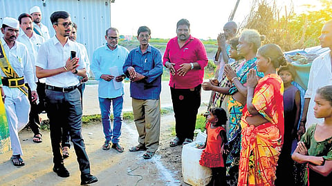  The Collector engaged with residents, reassuring them of continuous official support.