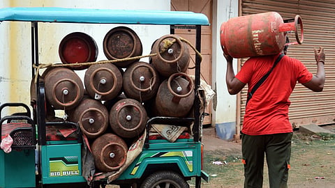 Commercial LPG cylinder prices hiked by Rs 42.