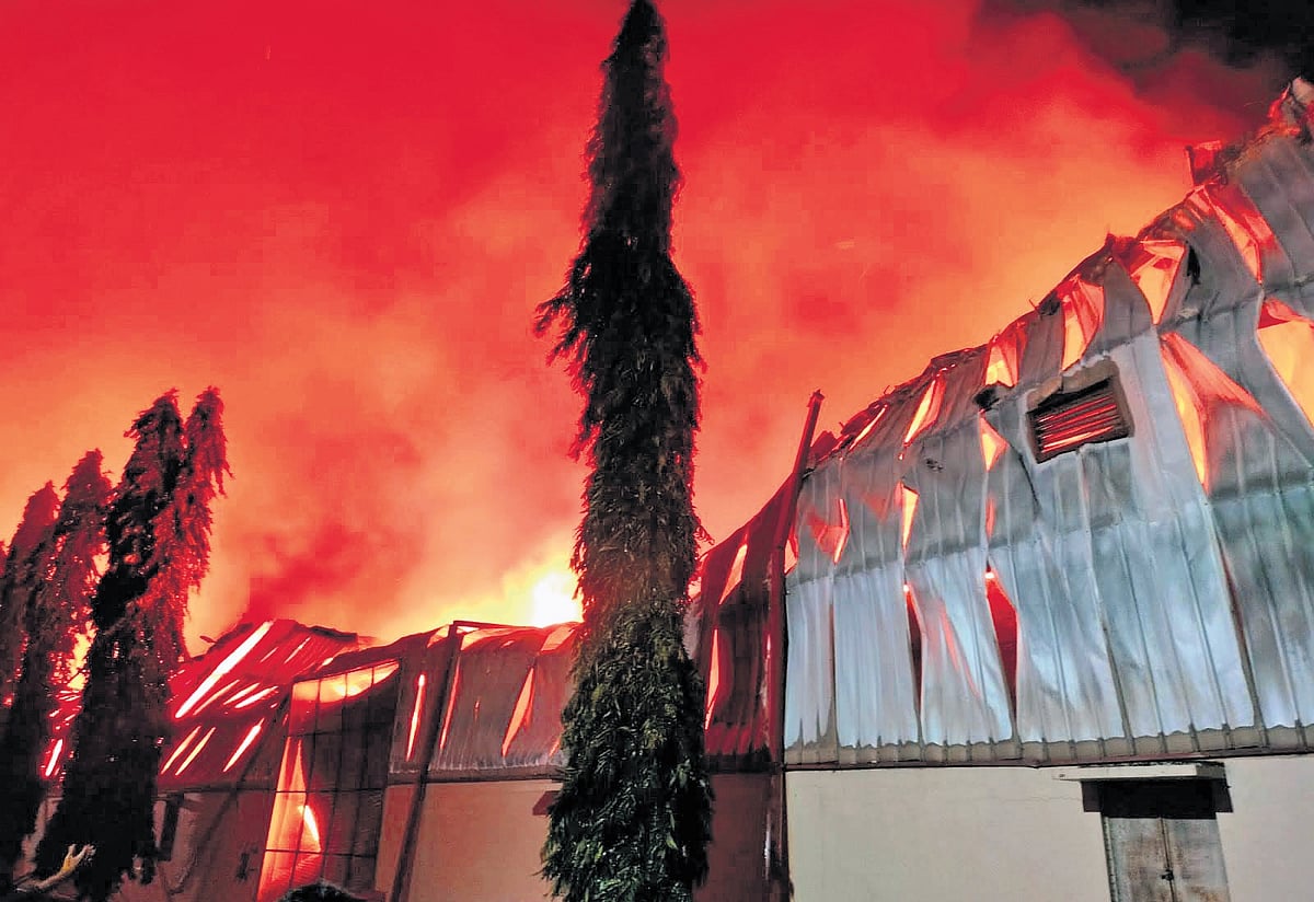 tobacco company fire Tobacco stocks worth Rs 300 crore destroyed in Andhra, no casualties  reported