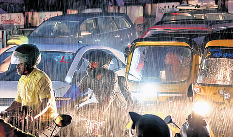 Rain lashed several parts of Madurai in the evening hours of Saturday 