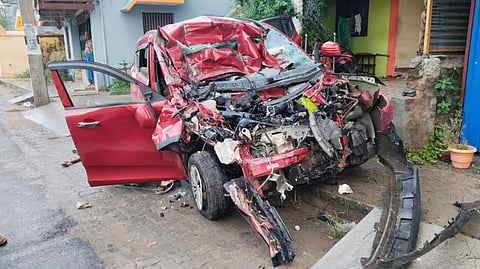 The deceased were identified as P Subramani (60) and his wife Kalavathi (56) of Pollachi in Coimbatore district.