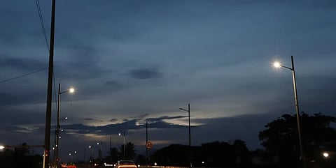 At present, around 52,081 streetlights and 3,563 control units are in operation across the core areas in the five zones covering 60 wards in the city. 