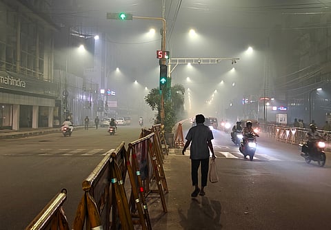 Chennais Mount Road was covered in a thick layer of smog after celebrating Diwali. 