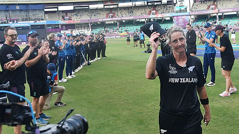 New Zealand veteran Sophie Devine being given a guard of honour after their match against England on Sunday