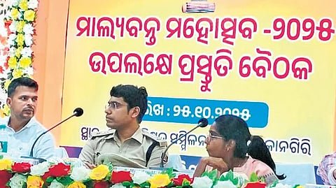 Malkangiri collector holds preparatory meeting for Malyabanta Mahotsav