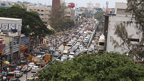 Vehicles stucked in heavy traffic on the Uppilipalayam flyover in Coimbatore. 