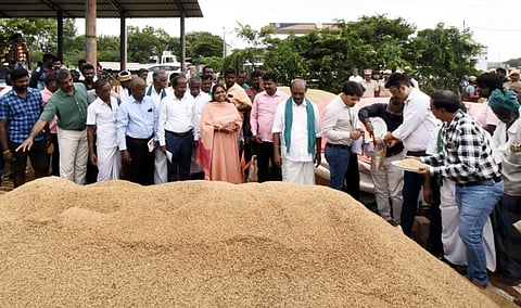 Six special teams to conduct surprise checks at Agricultural Market Committees 