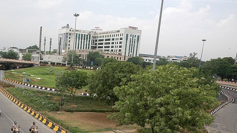 The project is scheduled for completion by the last week of January 2026, ahead of the peak tourist and event season in the national capital.
