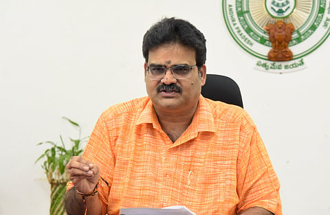 Government Advisor (Communications) Lanka Dinakar.