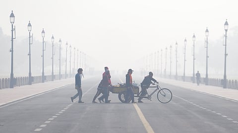 Delhi air pollution.