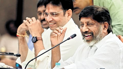 Deputy Chief Minister Mallu Bhatti Vikramarka shares a lighter moment with journalists during a presentation on energy in Hyderabad on Saturday