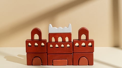 Red Fort-themed wooden monument stacker 