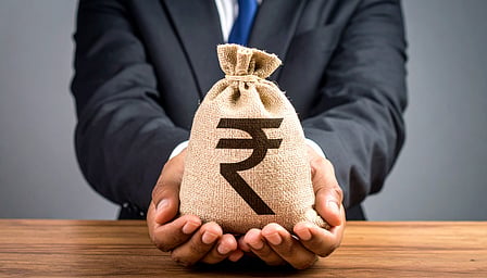 Sliding rupee not a sign of weakness, driven by global uncertainty: SBI Research