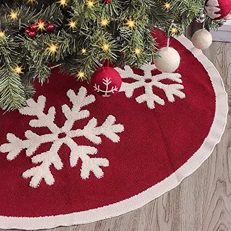 'Tis the season for some merry decors