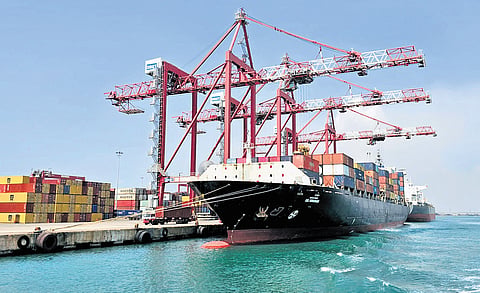 For the state government, the project fits squarely into its strategy to revitalise the southern coastal economy through heavy industry and maritime manufacturing. 