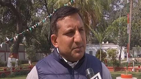 RJD MP Sanjay Yadav urged the Centre to intervene in the larger interest of farmers. 