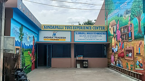 
Kondapalli Experience Centre is being developed to showcase the globally acclaimed GI-tagged Kondapalli toys is nearing completion and is proposed to be made operational by Sankranthi. 