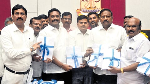 GCC Commissioner J Kumaragurubaran releasing the draft list for Chennai at Ripon Building 