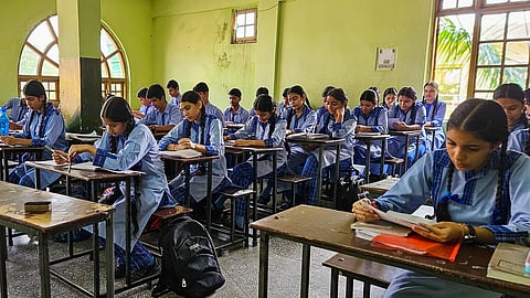 The assessment, conducted in July, covered 19,552 primary and upper primary schools across all 33 districts. District-wise coverage ranged from 78.7% in Hyderabad to 99.4% in Jagtial. The state-level findings revealed huge gaps in foundational language skills, particularly oral reading fluency and writing. 
