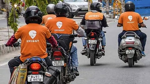 The MVD emphasised such practices compromise road safety and must be urgently corrected to safeguard both delivery workers and the public.