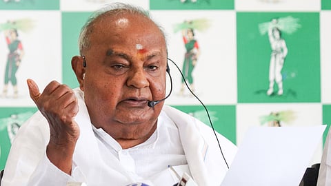 Former PM HD Deve Gowda addresses the media in Bengaluru.