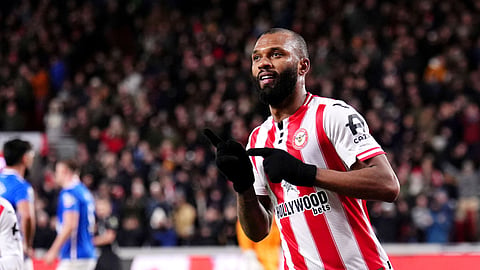 Brentford's Igor Thiago celebrates scoring during the English Premier League soccer match between Brentford and Sunderland in London, Wednesday Jan. 7, 2026. 