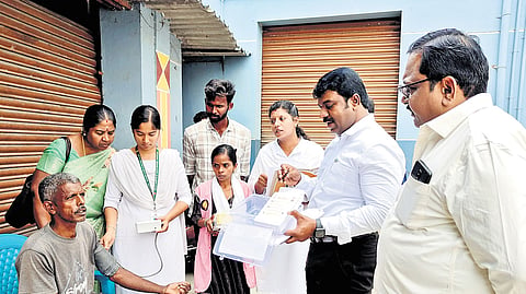 District health officer G Ramesh Kumar, along with his team, inspecting a Nalam Kaakum Stalin camp in Krishnagiri district 