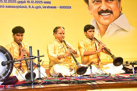 Kalyanapuram G.Srinivasan with his sons