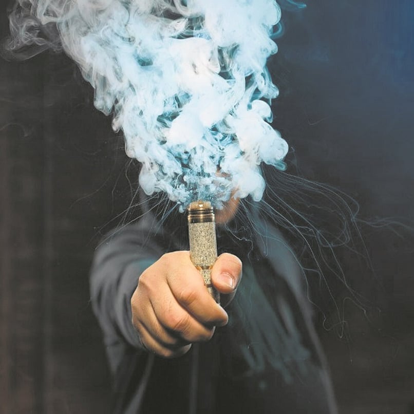 Vaping linked to lung injury Vaping linked to lung injury