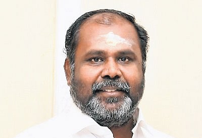 R B Udhayakumar