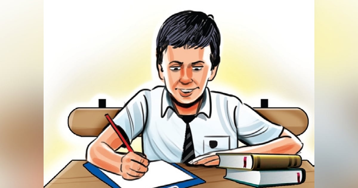 Karnataka Education Dept orders probe into poor-quality shoes, socks; Upa Lokayukta takes suo motu case