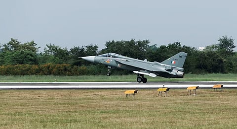 Russia SJ-100 